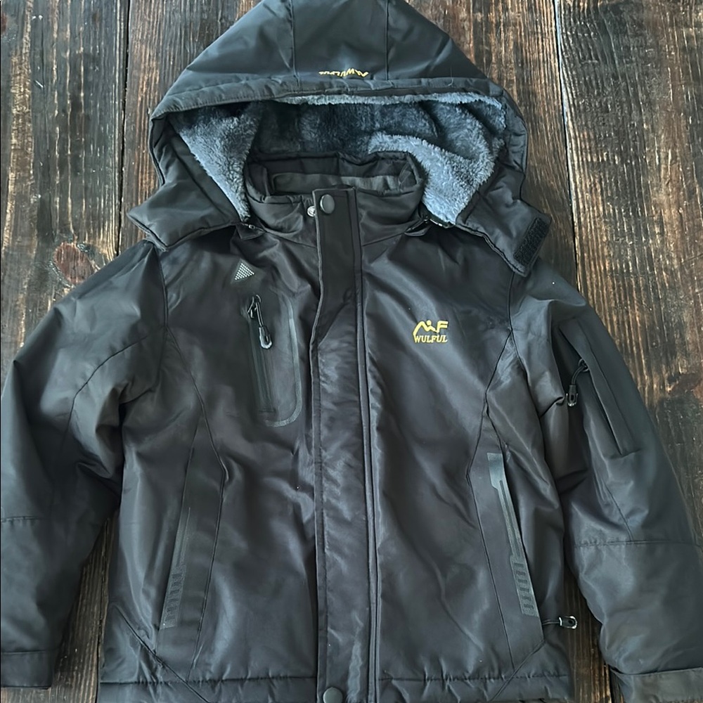 Wulful Black and Gray Snow Jacket